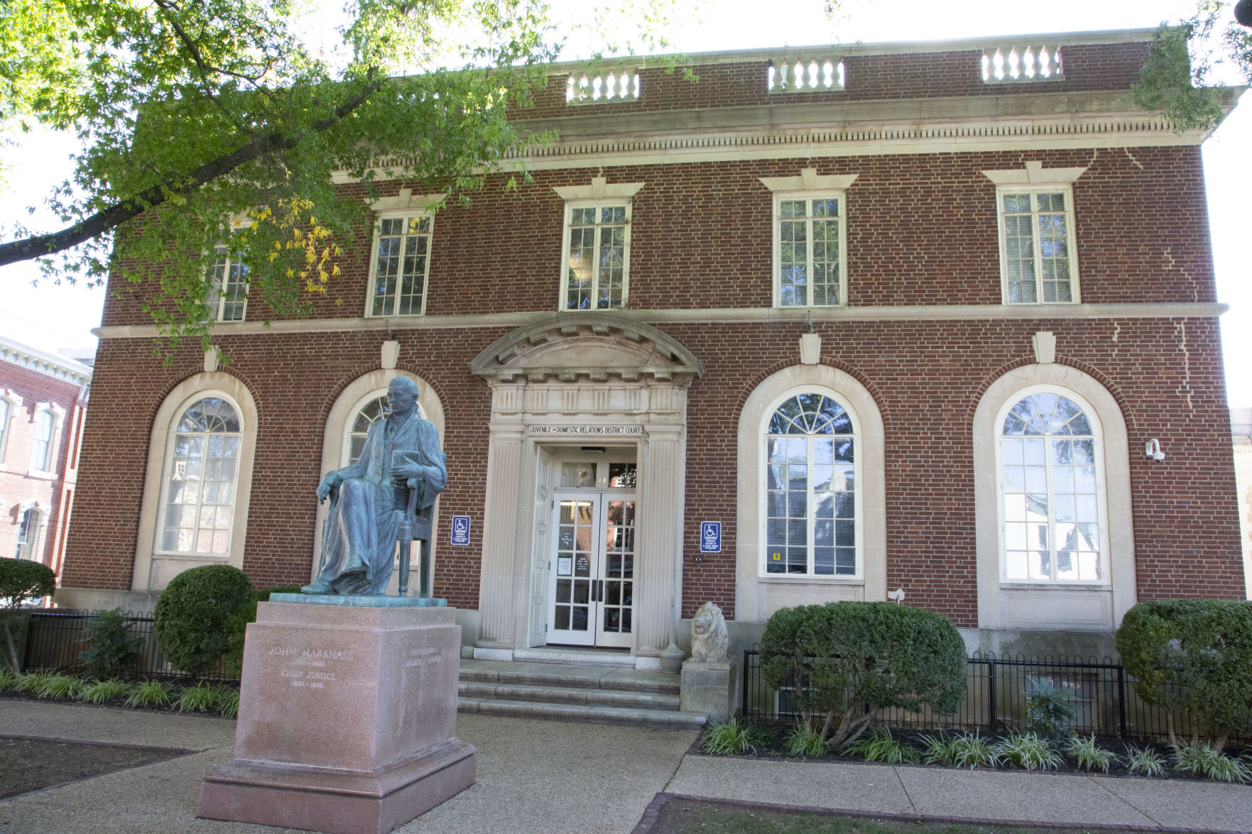 photo_ft_news_ juvenile court_101619.jpg